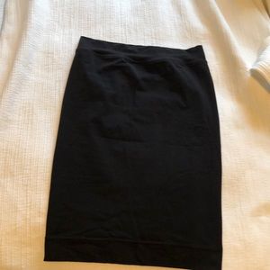 hard tail black skirt